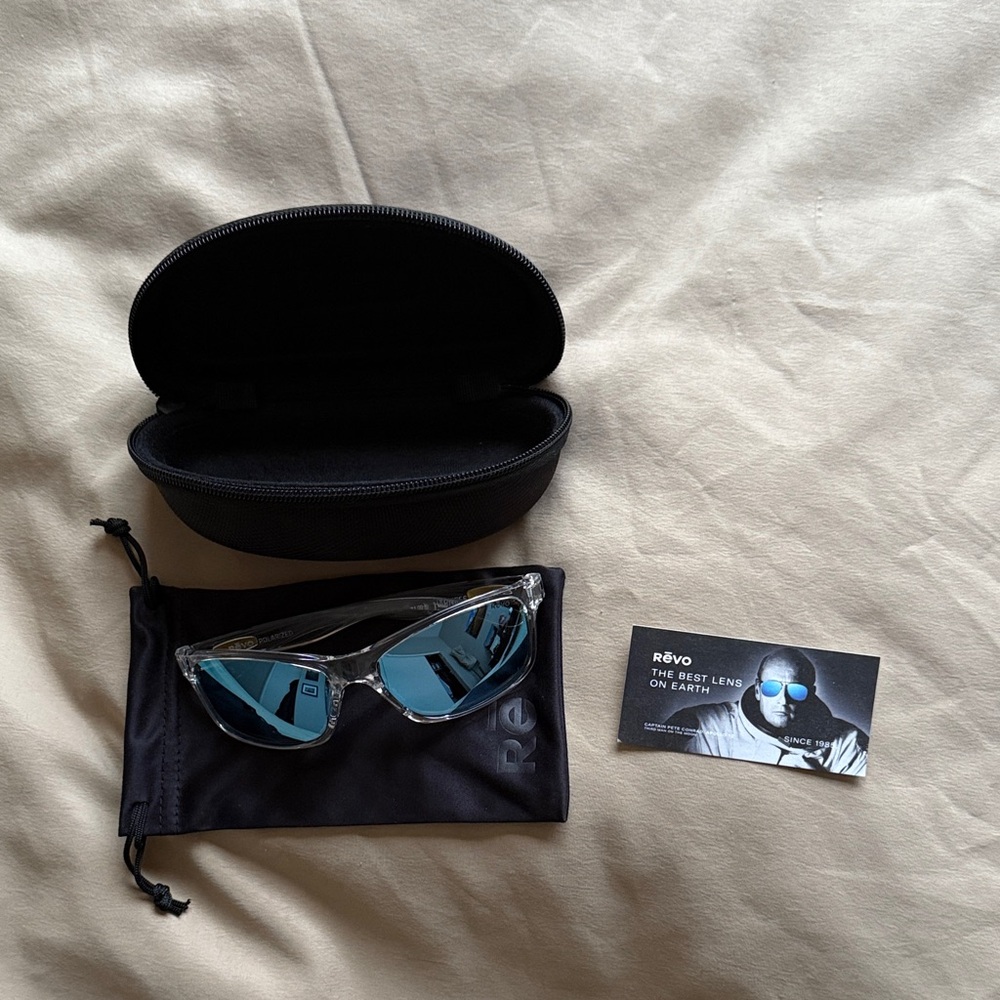 Revo Harness Sunglasses - Crystal/Blue Water